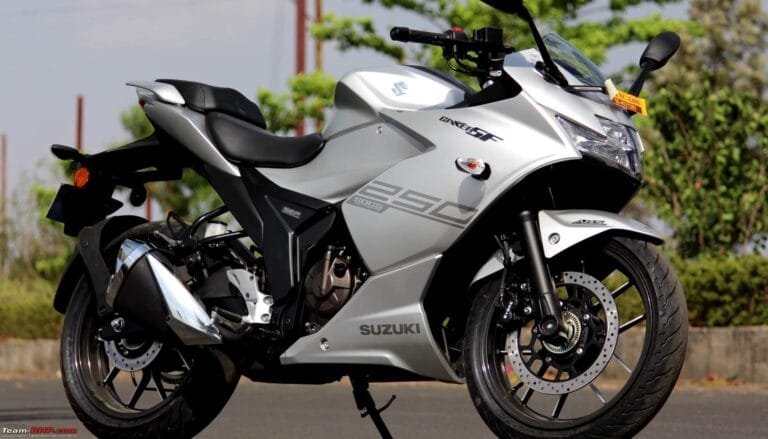 आधुनिक फीचर्स से भरपूर भर्राटेदार Suzuki स्पोर्ट बाइक मिल रही है मात्र 60000 रूपये में टॉप कंडीशन के साथ कड़क माइलेज