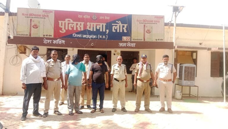 Rewa: 24 नशीली कफ सीरप के साथ तश्करी करने वाले दो कारोबारियों को गिरफ्तार कर पहुँचाया सलाखों के पीछे