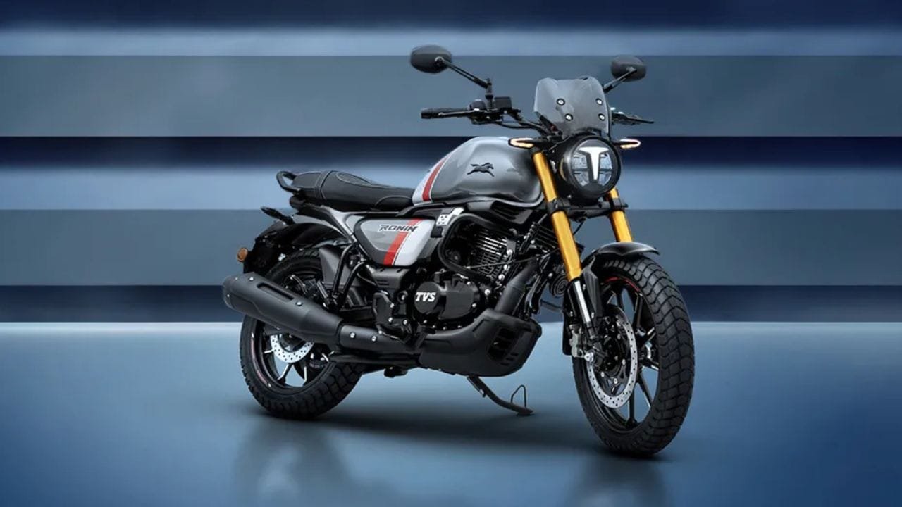 माँ के लाड़लो के दिलो पर राज करने आयी TVS की Special Edition स्पोर्ट बाइक कातिलाना लुक और चार्मिंग फीचर्स देखे कीमत