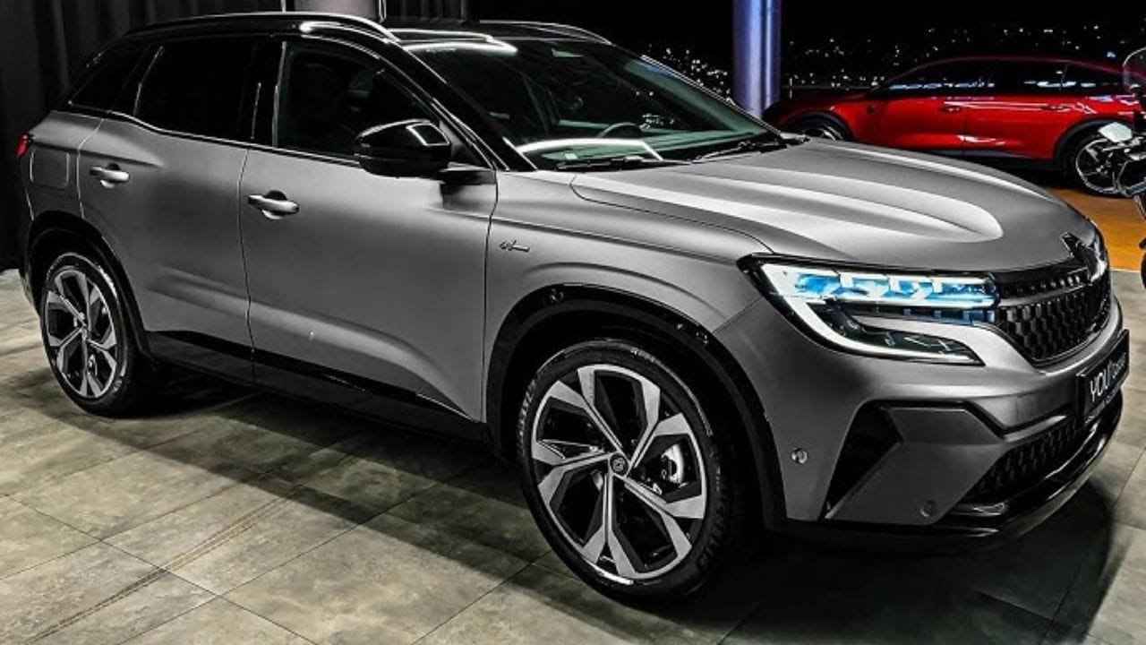 Vitara को चिमकाण्डी बना देगी Renault की चमचमाती कार कड़क माइलेज के साथ लपक फीचर्स देखे कीमत