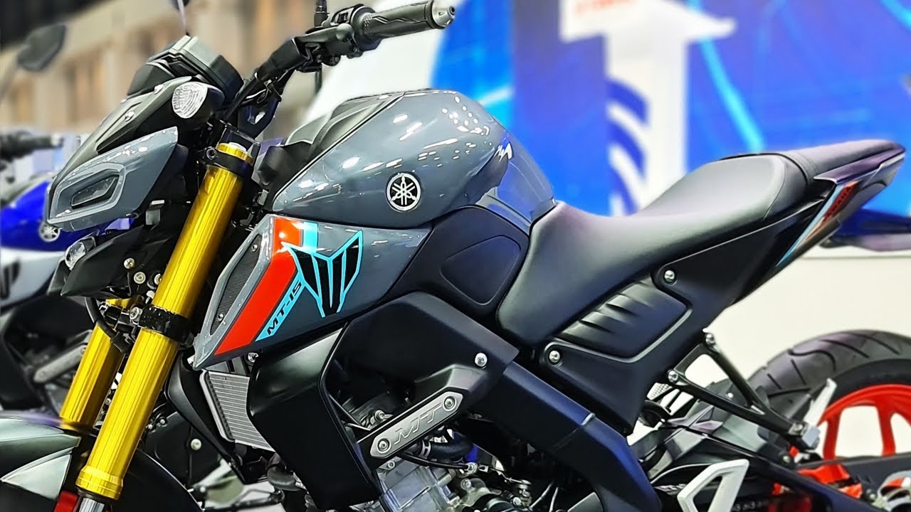 KTM को जोर का थपाड़ा मारने आयी Yamaha MT 15 V2 बाइक, लुक्स और परफॉर्मेंस देख फैंस बोले- कड़क है बॉस