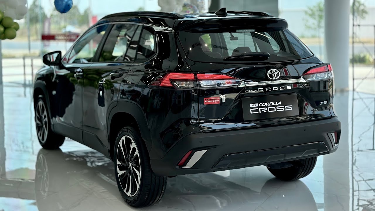 XUV700 की दादागिरी ख़त्म कर देंगी Toyota की नई Corolla Cross SUV, लक्ज़री फीचर्स के साथ शक्तिशाली इंजन